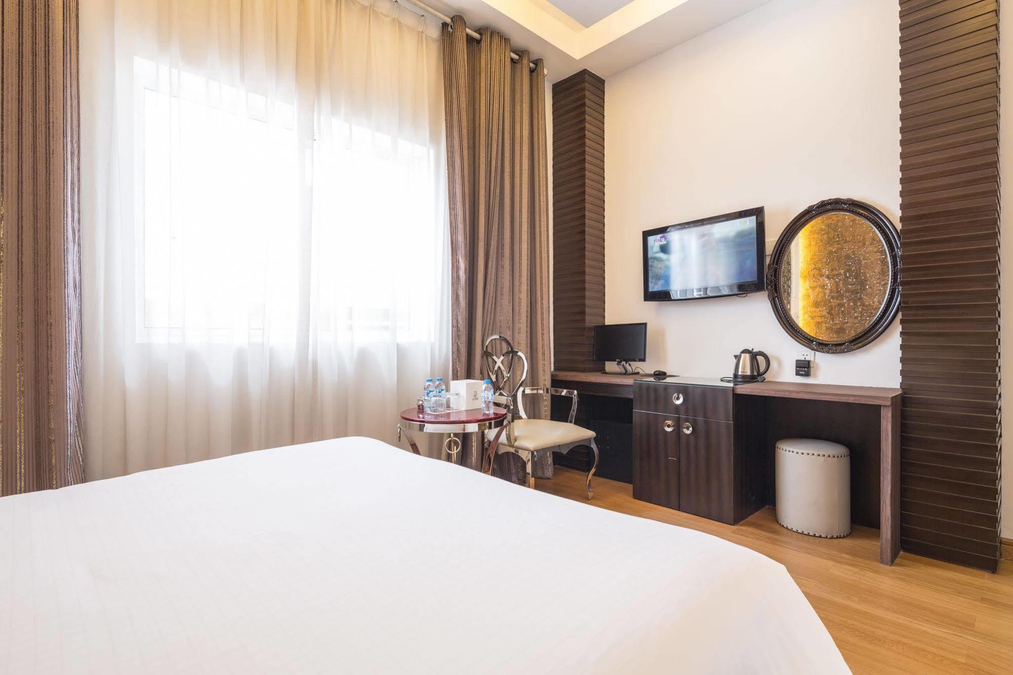 A&Em Hai Ba Trung Hotel Ho Chi Minh City Exterior photo